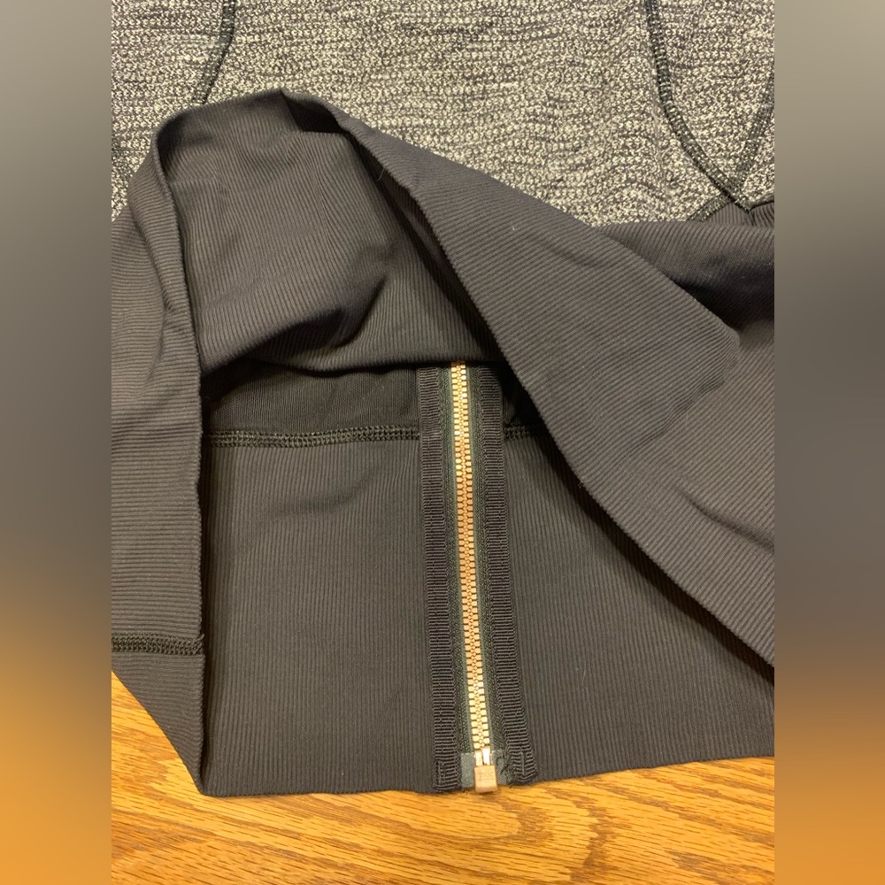 Lululemon Daily Practice Jacket - Picture 14 of 16